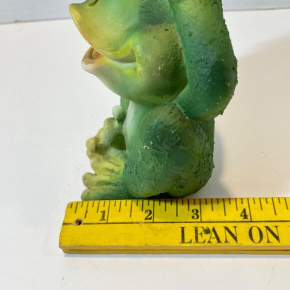 Handcrafted Green Frog Figurine Decorative Collectible Resin Statue - Picture 7 of 9